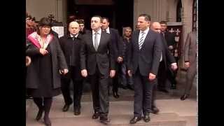 შს მინისტრი გარდაცვლილი პოლიციელის დაკრძალვას დაესწრო