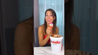 🙋 She Pulled An Ice Cream From A Bucket Of Nutella Chocolate Paste 💁🏻‍♀️🍦