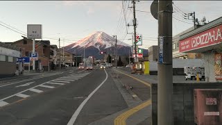 富士吉田から見た朝焼の富士山🗻2025年1月11日（土）6時52分