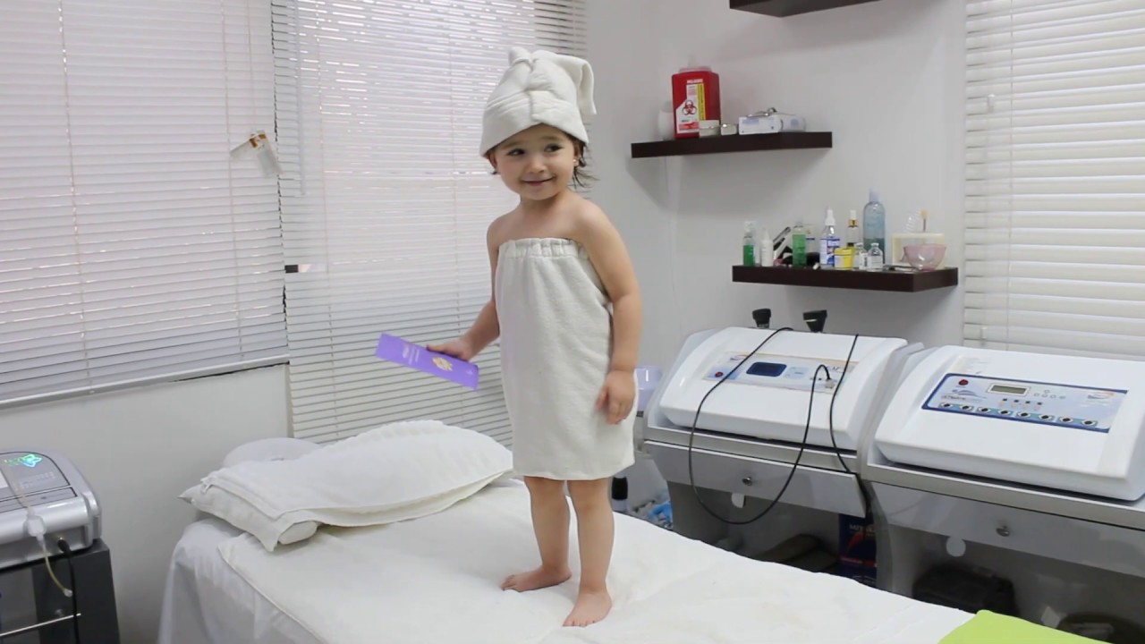 Massage Enfant (bébé) - YouTube