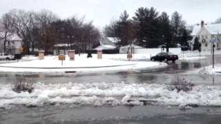Rain turns into snow in Oconomowoc