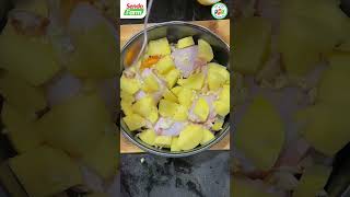 Gà nướng chanh vàng và hương thảo - món Tết ngon lạ