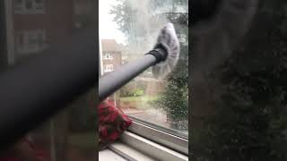 Steam Cleaning Dirty Windows With Karcher SC3