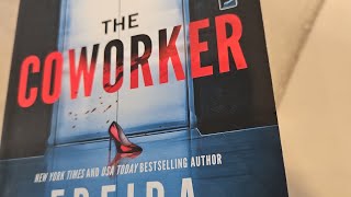 The Co-worker - Freida McFadden - Thriller, mystery Booktube, Fall Reads, spoiler free, no spoilers