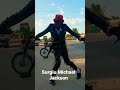 Derepente Páh, Michael Jackson em África 😎😎😎