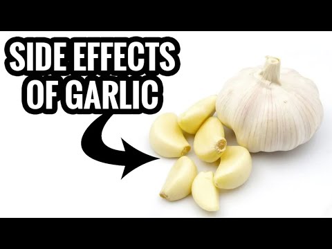 Is it OK to eat raw garlic before bed?