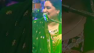 Jumka Gira Re Bareli Ke Bazzar Me || Sultana Nooran Solo Performance #nooransisters