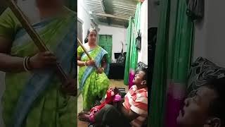 বউদি দাদার কি হাল করলো দেখো বন্ধু রা #funny #comedyvideo 🤣 subscribe 🙂 my channel 😀