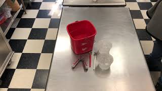 Calibrating thermometer: freezing point method