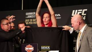UFC 214 Weigh-Ins: Cris Cyborg Makes Weight - MMA Fighting