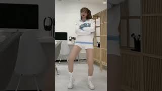 스폰지밥vs스폰지송 사람들마다 이름 다르게 부른다며??? #shorts