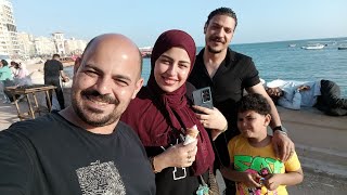 اهي هي دي العزومه المنتظره🥳اخدت امي وارنوب 😅ونزلنا السوق