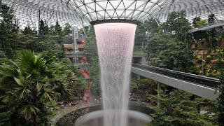 น้ำตกในร่มที่ใหญ่ที่สุดในโลก​ Rain Vortex in Jewel Changi