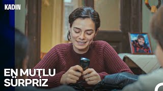 Bir Telefon Ne Kadar Mutlu Edebilir İşte Kanıtı  - Kadın