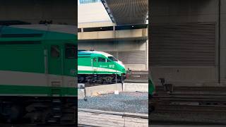 Trains arriving at Union Station in Toronto 🇨🇦 #shorts