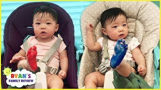 Twin Babies Learn Colors with Foot Paint! Finger Family Song & Nursery Rhymes for Kids