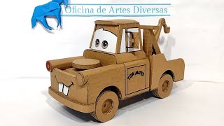 How to make Tow mater from the movie Cars with cardboard