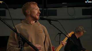 Tyler Childers - Rustin' In The Rain