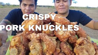 OUTDOOR COOKING | CRISPY PORK KNUCKLES