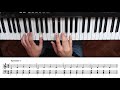 Como tocar acordes y melodías a la vez Como combinar las dos manos Curso de Piano 12