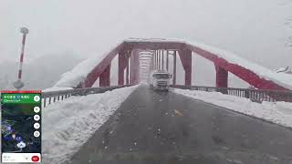 冬の三国峠を雪道走行して水上側から湯沢側へ谷川岳の冬山越え走行