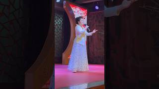 Amazing voice of Chinese singer Wu Bixia #music #talent #chinesesong #song #shorts