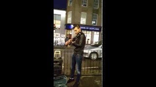 Amazing Violin Street Performer (Love me like you do)