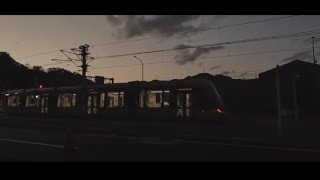 夜幕低垂 下 的 安坑輕軌 列車 Night Drive - JHS Pedals