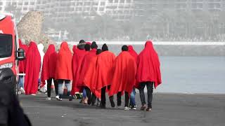 Over 300 migrants rescued off Canary Islands