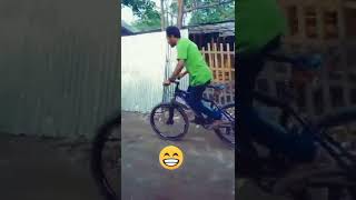 I am a rider bycycle funny vedio #funny_rider #funny_vedio #funny_shorts #funny_tiktok #iphone_meme