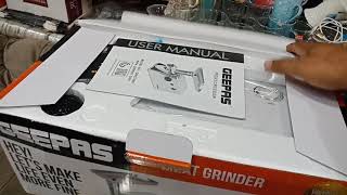 Meat Grinder Geepas GMG746 Unboxing and assembling