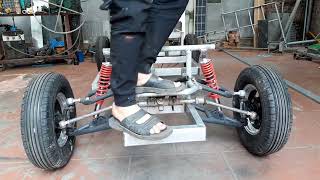 Build alien cars part 2: get on the chassis | Car Tech