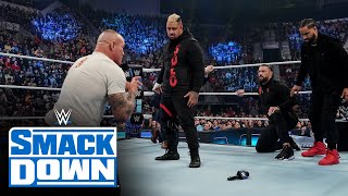FULL SEGMENT – Reigns and Orton exchange words after Tribal Business: SmackDown, Dec. 15, 2023
