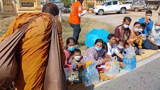 ภาพเหตุการณ์ตอนหลวงตาบุญชื่นเดินธุดงค์แสวงบุญ หลวงตาบุญชื่นเดินธุดงค์แสวงบุญ