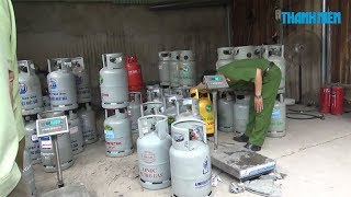 Cơ sở sang chiết gas lậu “giấu mình” trong bãi xe container