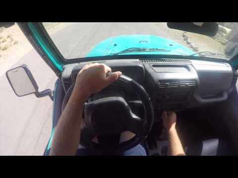 How to drive a manual Jeep How to drive a manual Jeep