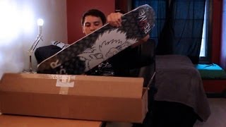 ReVive Skateboards Unboxing 7