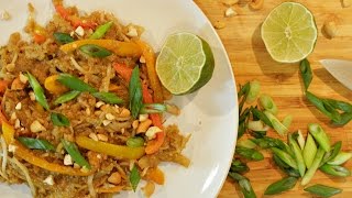 Beansprout Stir fry in Thai Peanut Sauce with Quinoa