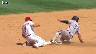 NYY@LAA: Ellsbury steals second base in the 8th