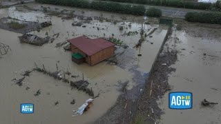 Alluvione in Toscana, in volo su Campi Bisenzio immersa nel fango