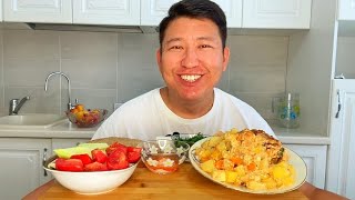 МУКБАНГ КУРИЦА С КАРТОШКОЙ ИЗ ДУХОВКИ mukbang не Асмр