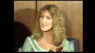 Hear What Linda Thompson Reveals About Her Life With Elvis Presley!