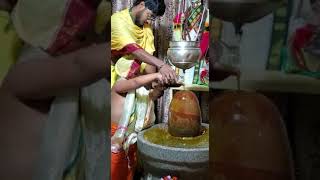 honey abhishekam by hari haran