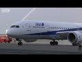 raw video boeing s high tech 787 arrives in asia for the first time