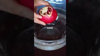 The best way to cut a pomegranate