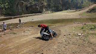 HUONVENG KTP GENERAL PICNIC AT JORAI RIVER