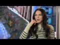 laura prepon weighs in on alex vause s love interests celebrity sit down e news