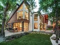 10720 Meadowcliff: Urban Retreat