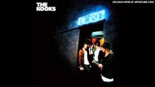 The kooks - She Moves In Her Own Way Lyrics