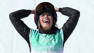 China's skier Gu dodges U.S. passport question